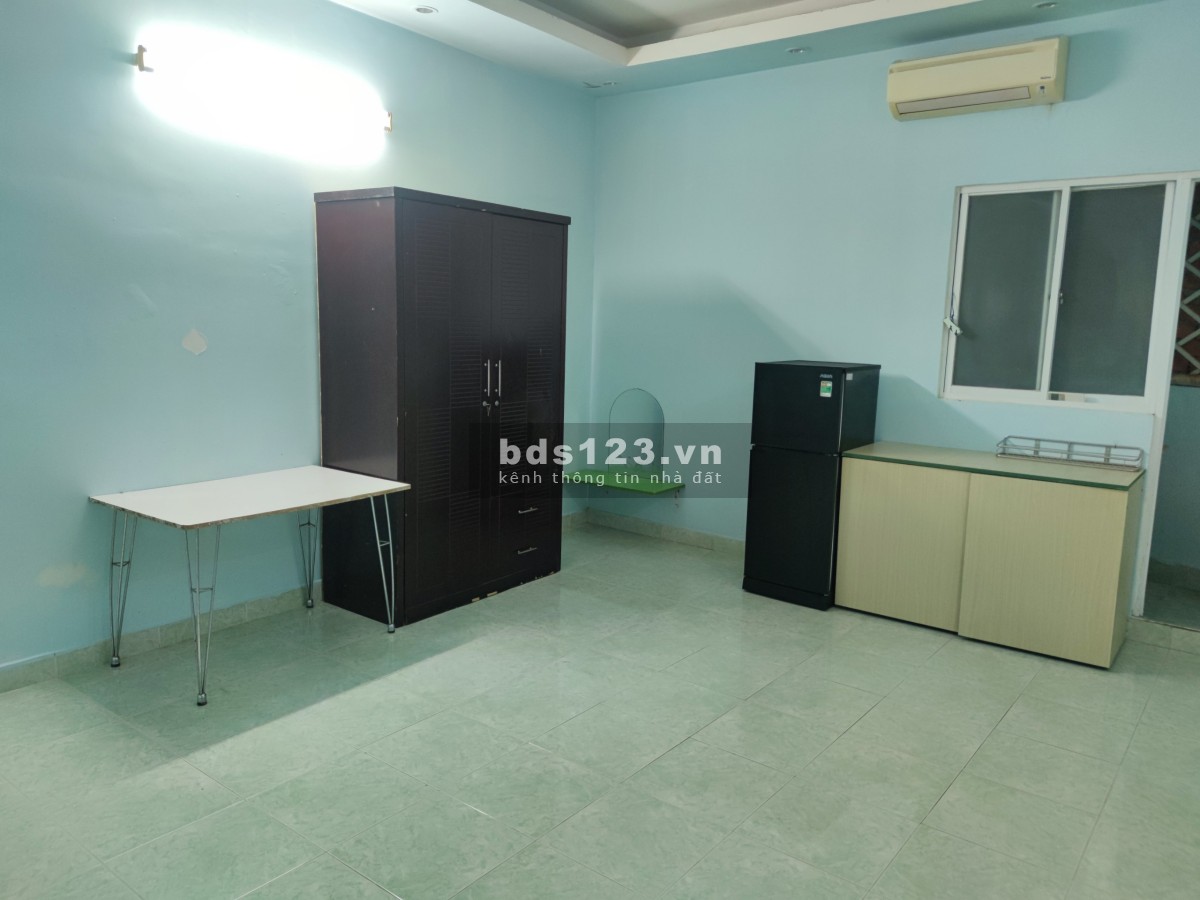 Phòng trọ Huỳnh Tần Phát có phòng ngủ riêng