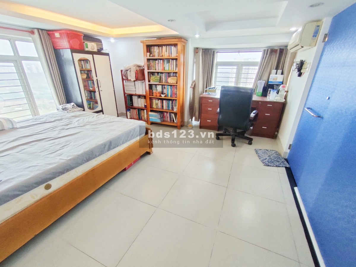Cho thuê phòng chung cư Phú Hoàng Anh gần ĐH Rmit, TĐT.