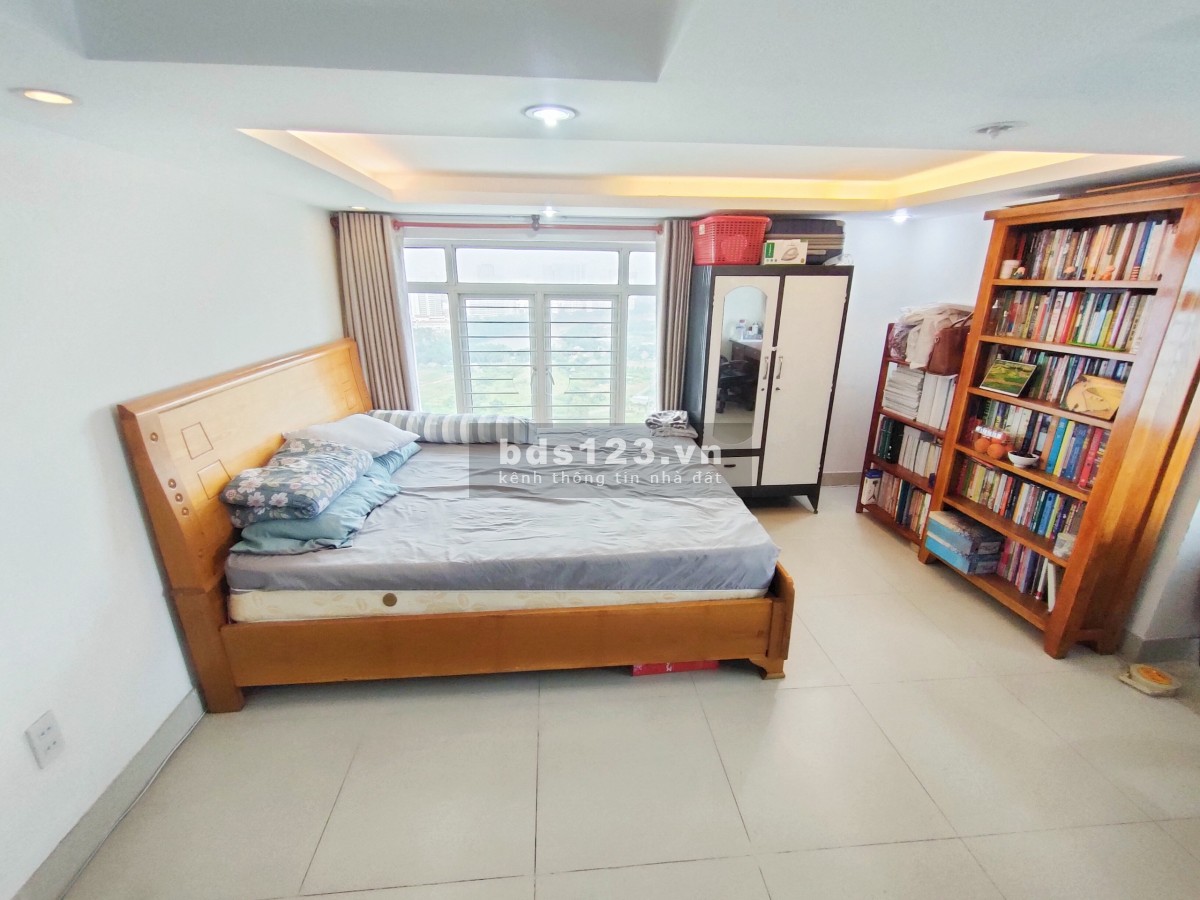 Cho thuê phòng chung cư Phú Hoàng Anh gần ĐH Rmit, TĐT.
