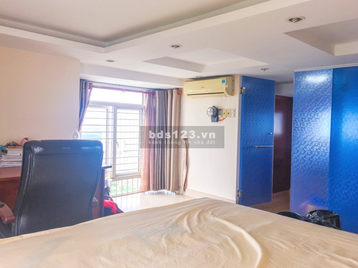 Cho thuê phòng chung cư Phú Hoàng Anh gần ĐH Rmit, TĐT.
