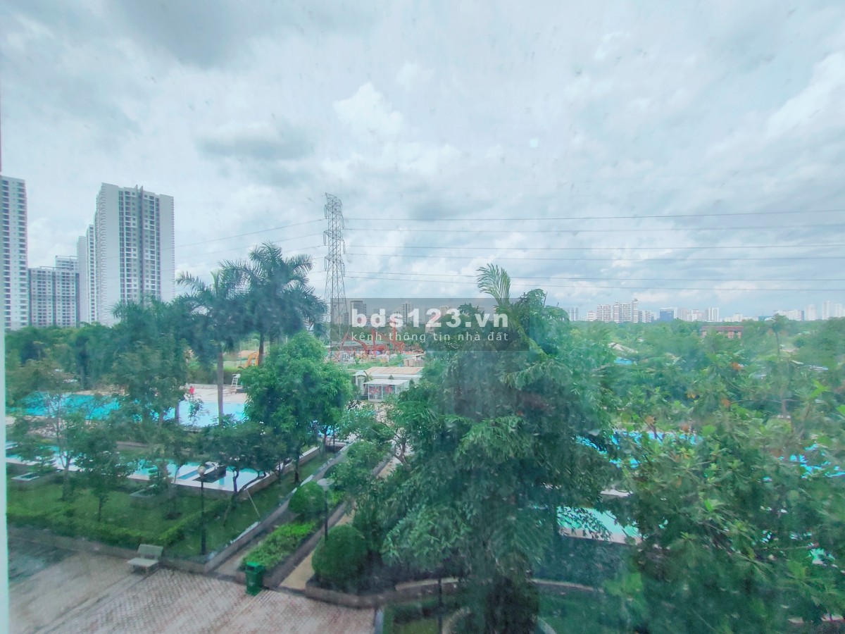 Cho thuê phòng chung cư Phú Hoàng Anh gần ĐH Rmit, TĐT.