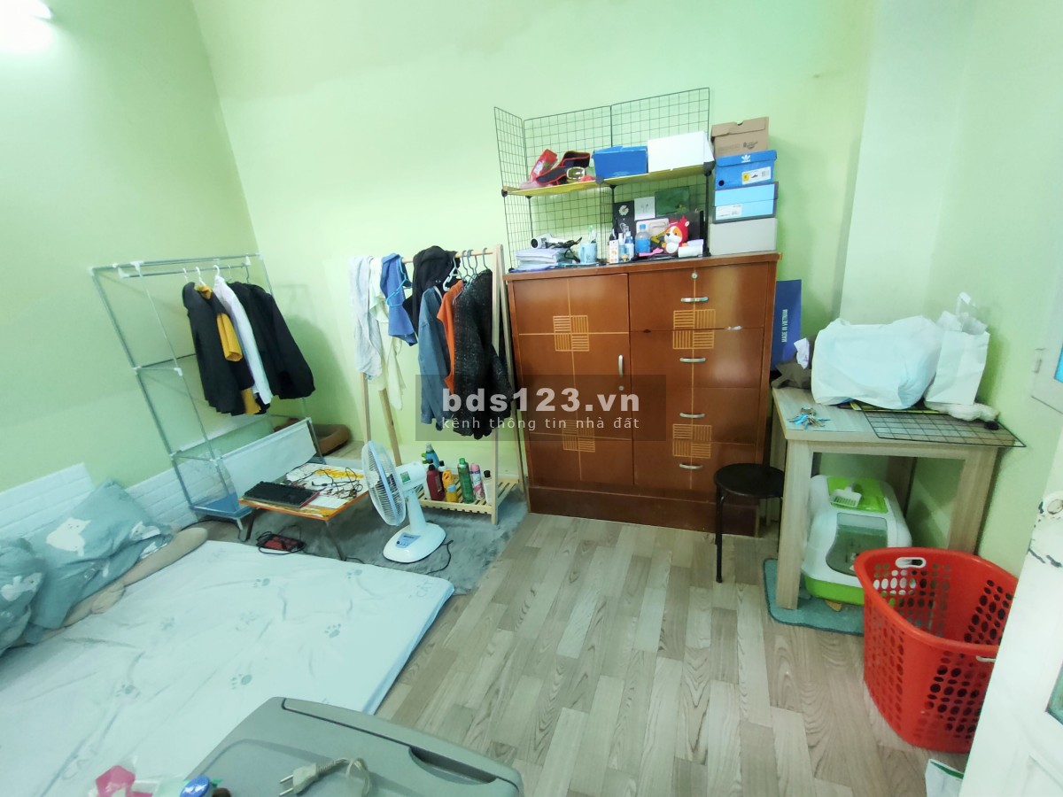 Căn hộ dành cho nữ tại Lâm Văn Bền, Quận 7