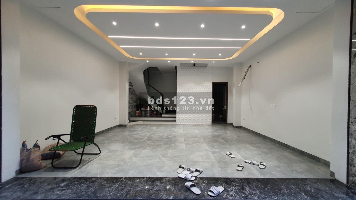 Bán nhà Thái Hà, mặt tiền rộng rãi, 7 tầng thang máy, ô tô vào nhà – 13,x tỷ