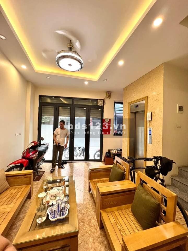 Bán nhà kinh doanh, ngõ ô tô Kim Ngưu 26m, 6 tầng, mt 5m, giá 5.2 tỷ.