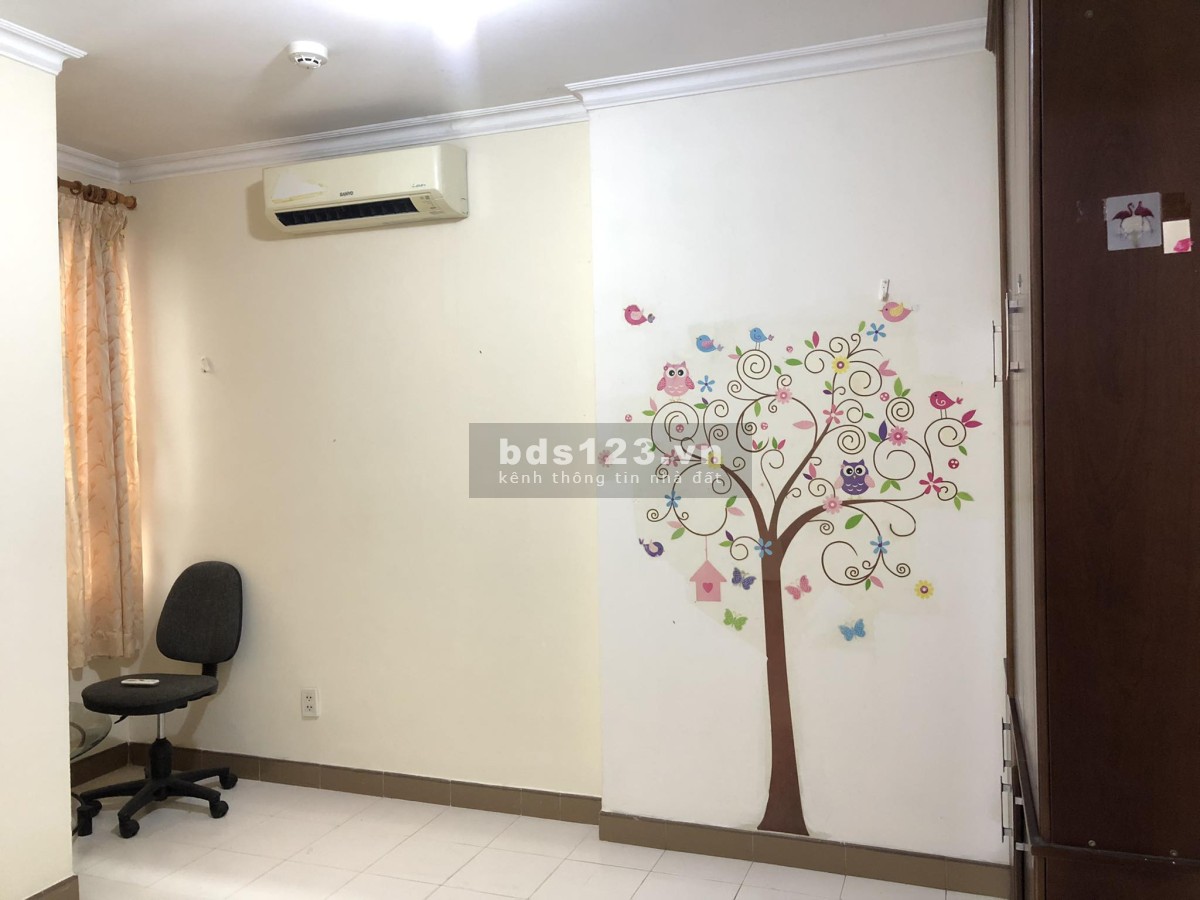 Cần cho thuê căn hộ gấp tại Phúc Thịnh đường Cao Bạt quận 5 DTH 74m2 2PN