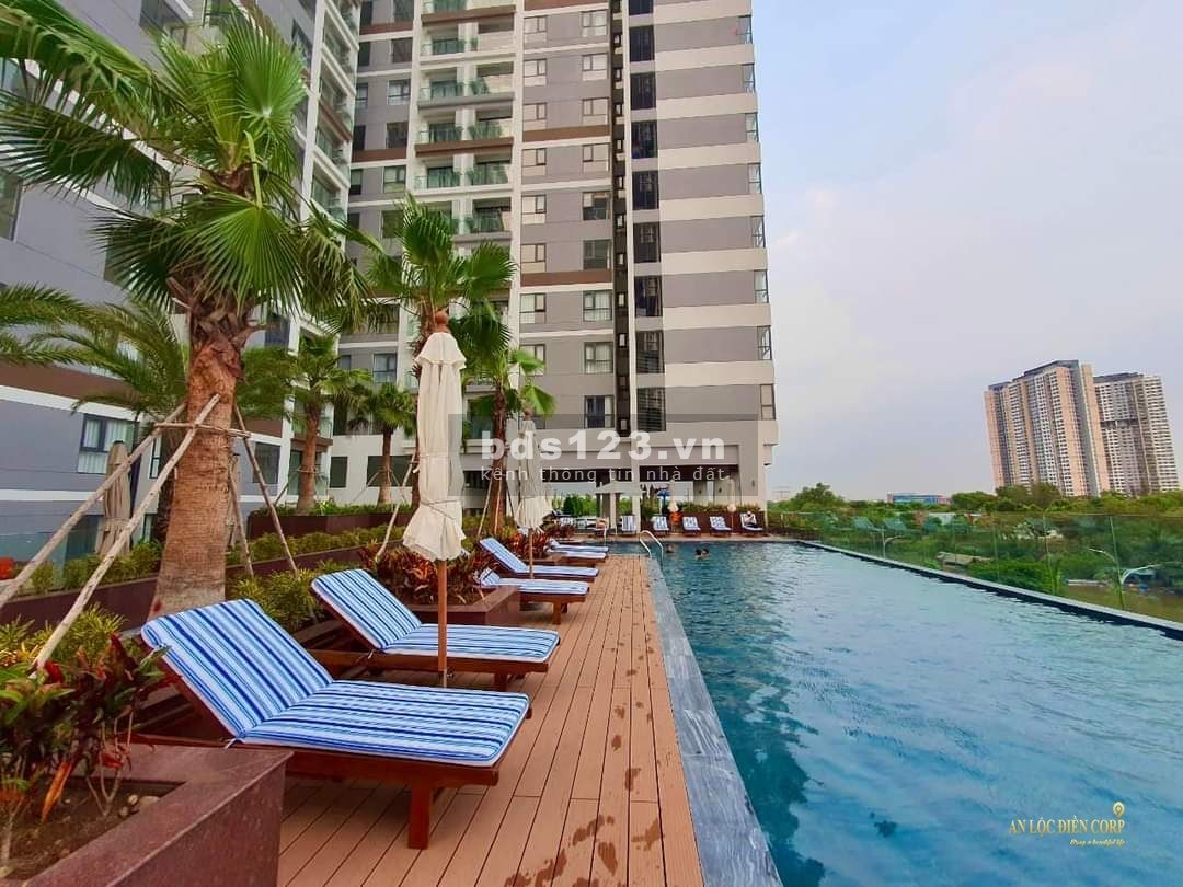 Bán căn hộ D'lusso 2PN 68m2 chính chủ giá 4.090 tỷ bao gồm VAT