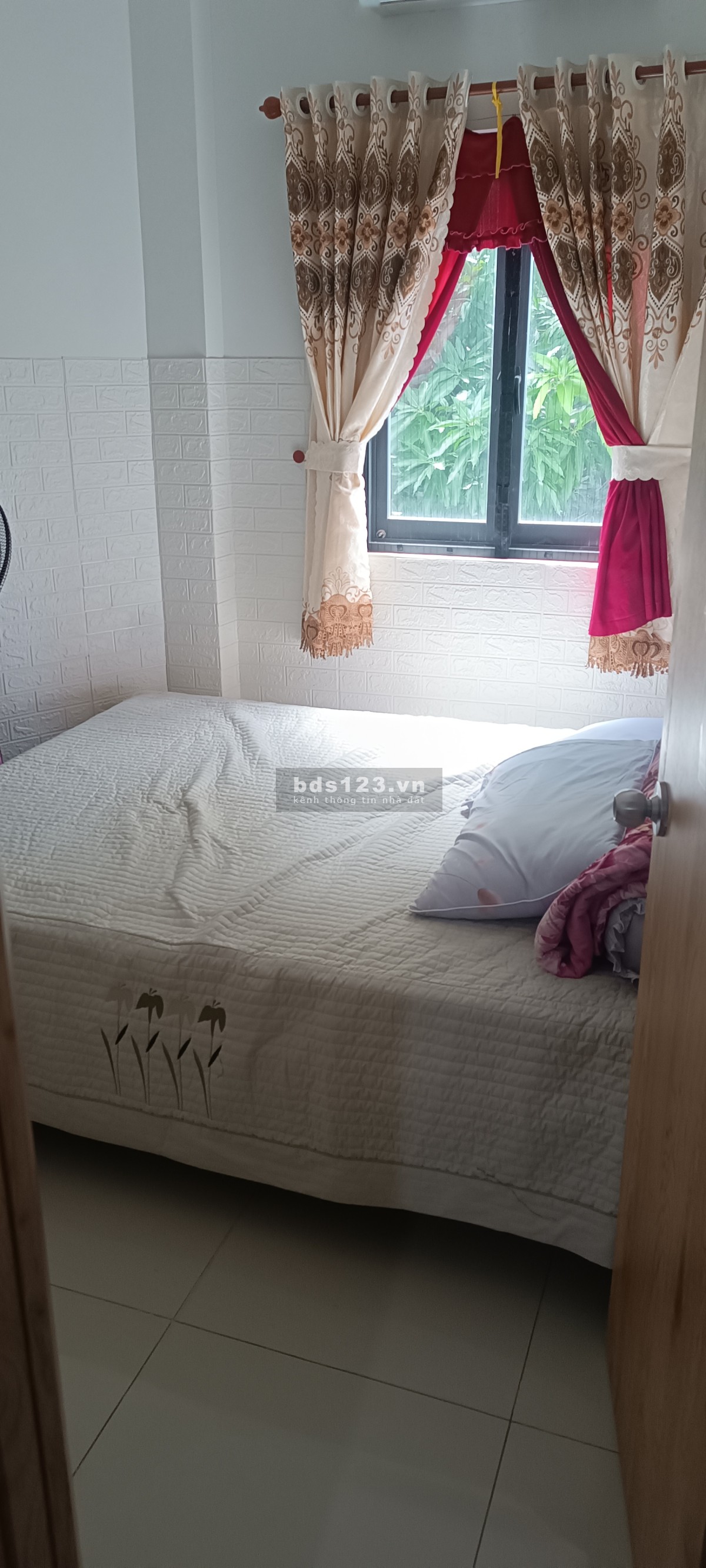 Cần Bán Gấp Nhanh Nhà Hương Lộ 2