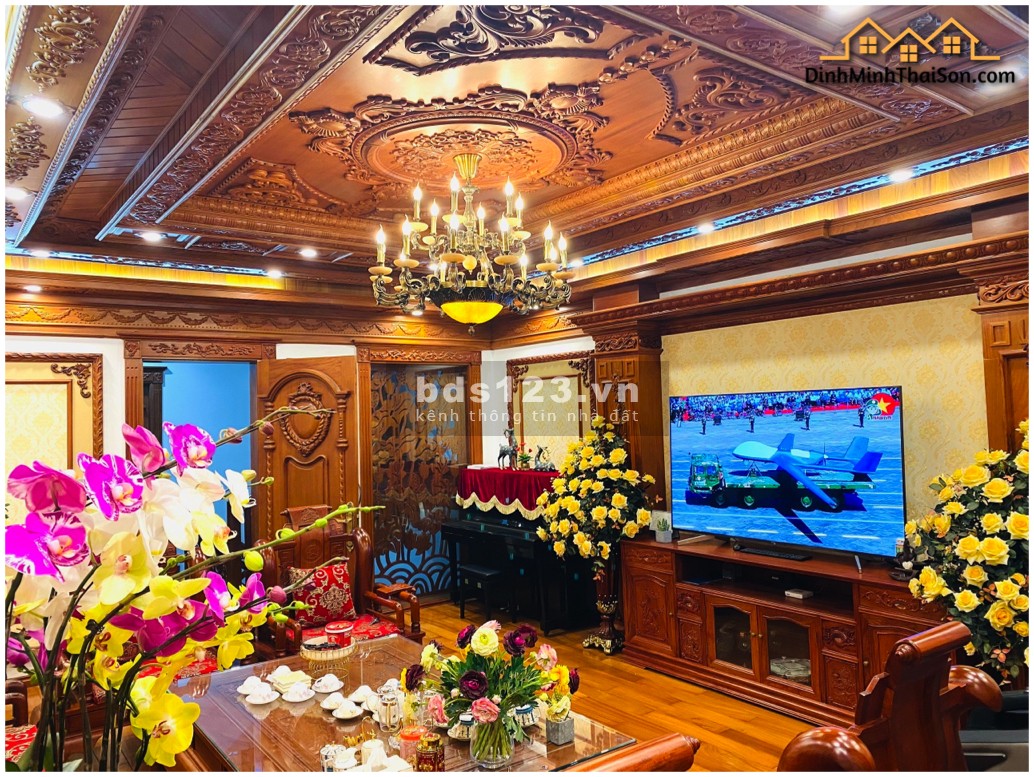 Bán biệt thự Gia Lâm, rất có lộc, nội thất nhìn là mê, gara 2 ô tô, an sinh đỉnh.