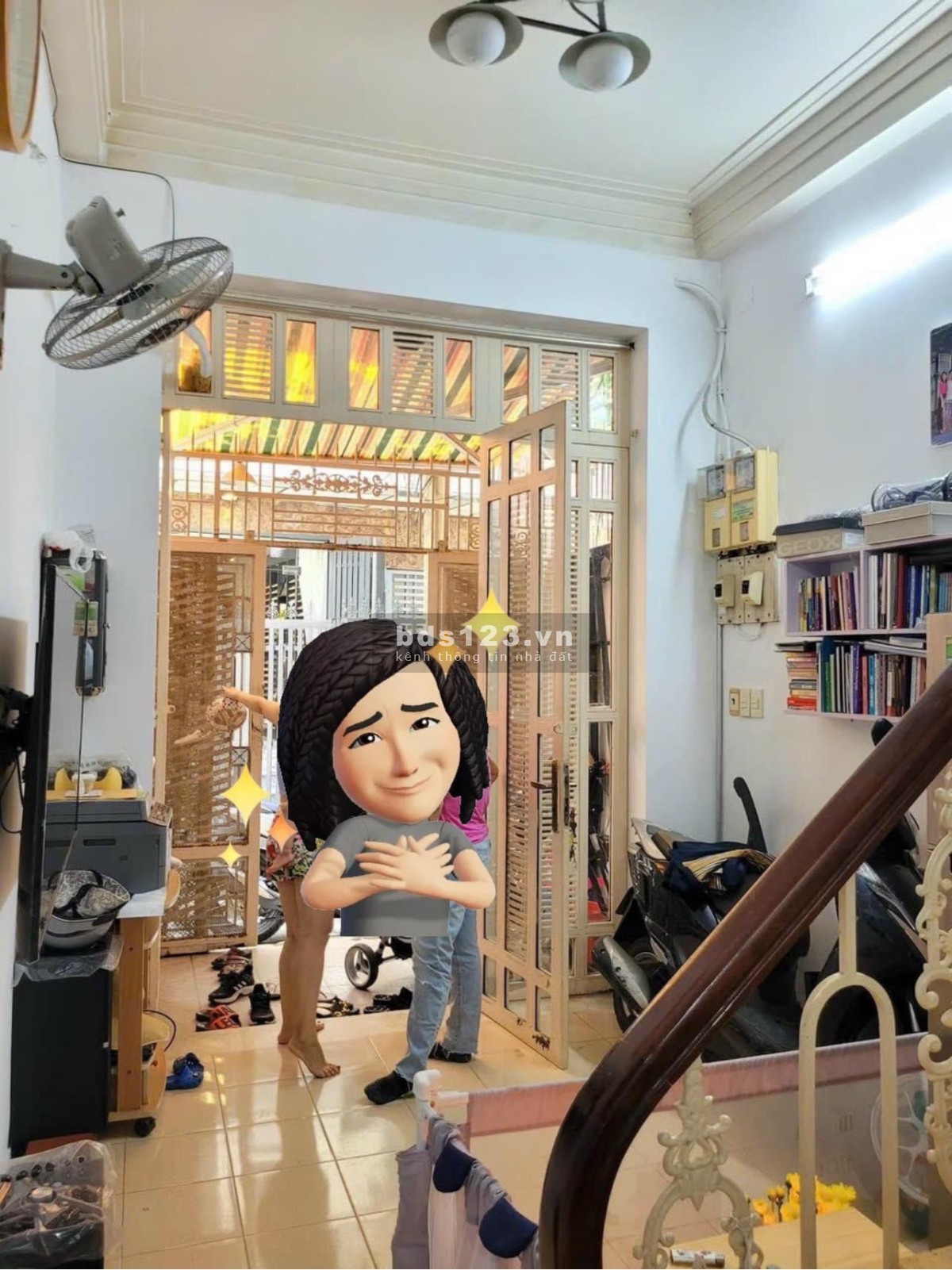 Khu hiếm nhà bán, HXH Nguyễn Trọng Tuyển, PN, 1 sẹc, an ninh, 3 tầng, 4PN, 33m2, 5.5 tỷ