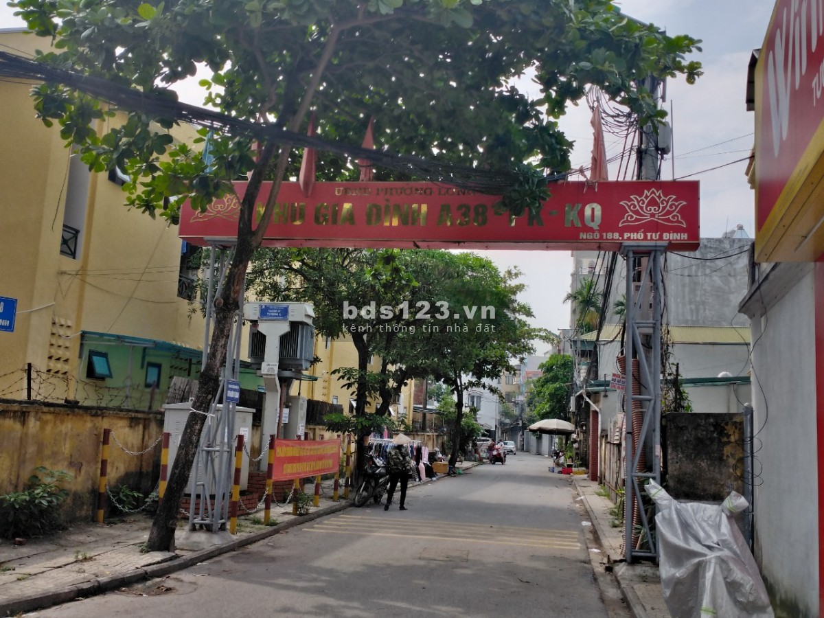 Bán nhà riêng cửa ngõ 6 tầng nằm tại 188 Phố Tư Đình, Long Biên