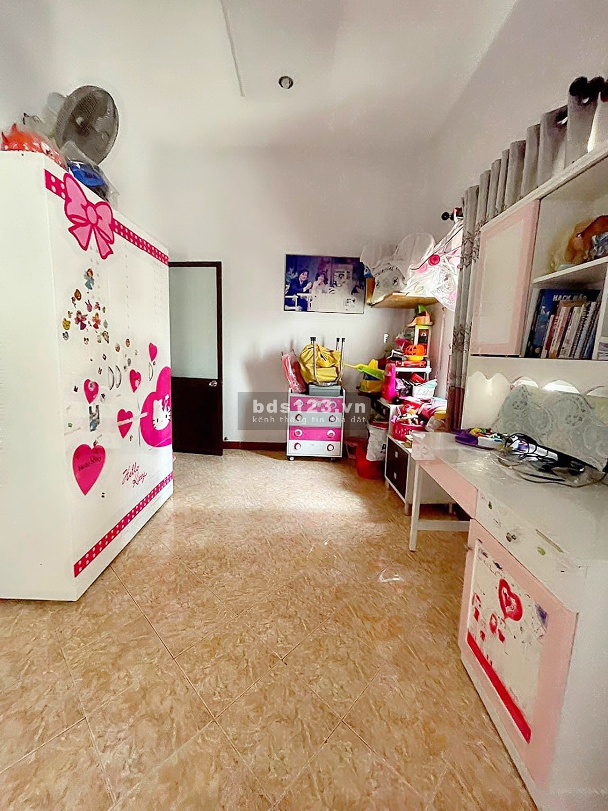 Kẹt tiền bán lỗ nhà Phan Đăng Lưu ngã tư PN, 3 tầng, 5PN, ngang 5.3m, 100m2 nhỉnh 9 tỷ