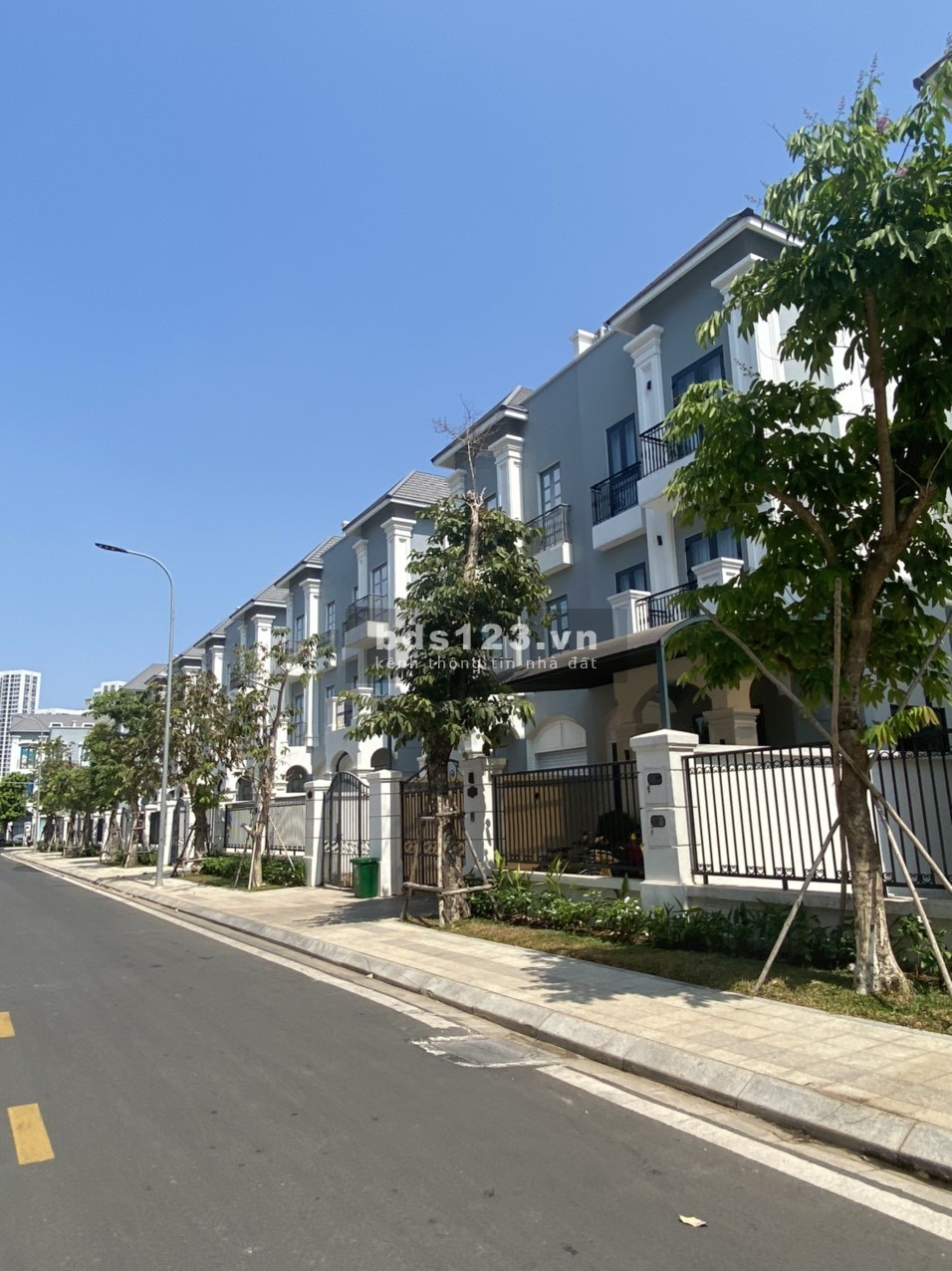 Bán lỗ 10 tỷ Biệt thự đơn lập 400m2 giá bán 56,7 tỷ BTP