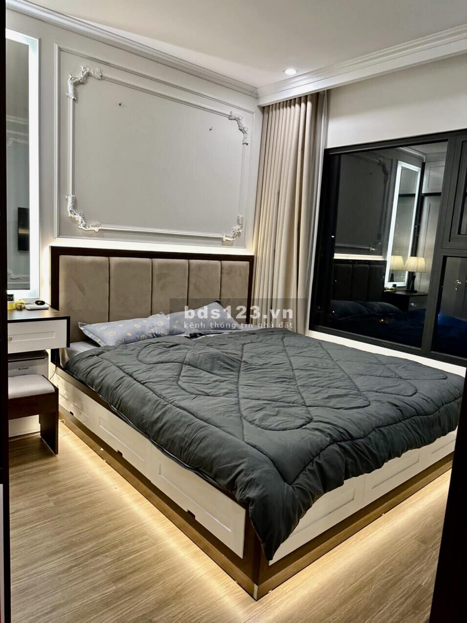 Bán gấp căn hộ 3PN2VS, 80M2 chỉ 3.4 tỷ tại Vinhomes Ocean Park Gia Lâm - LH: 0984.678.629