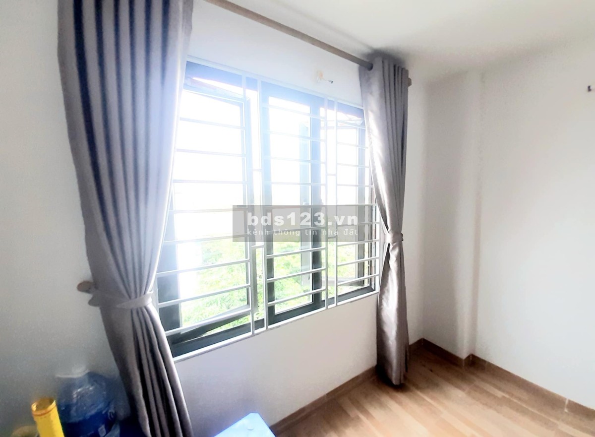 Bán nhà chỉ 1,25 tỷ nhà 4 tầng ở Bắc Từ Liêm