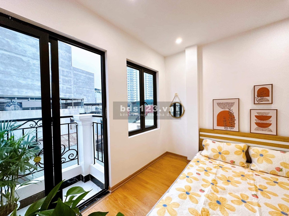 Toà CCMN 13 phòng - Dòng tiền 750tr/năm - Ngõ thông Kinh doanh - 5 bước ra phố
