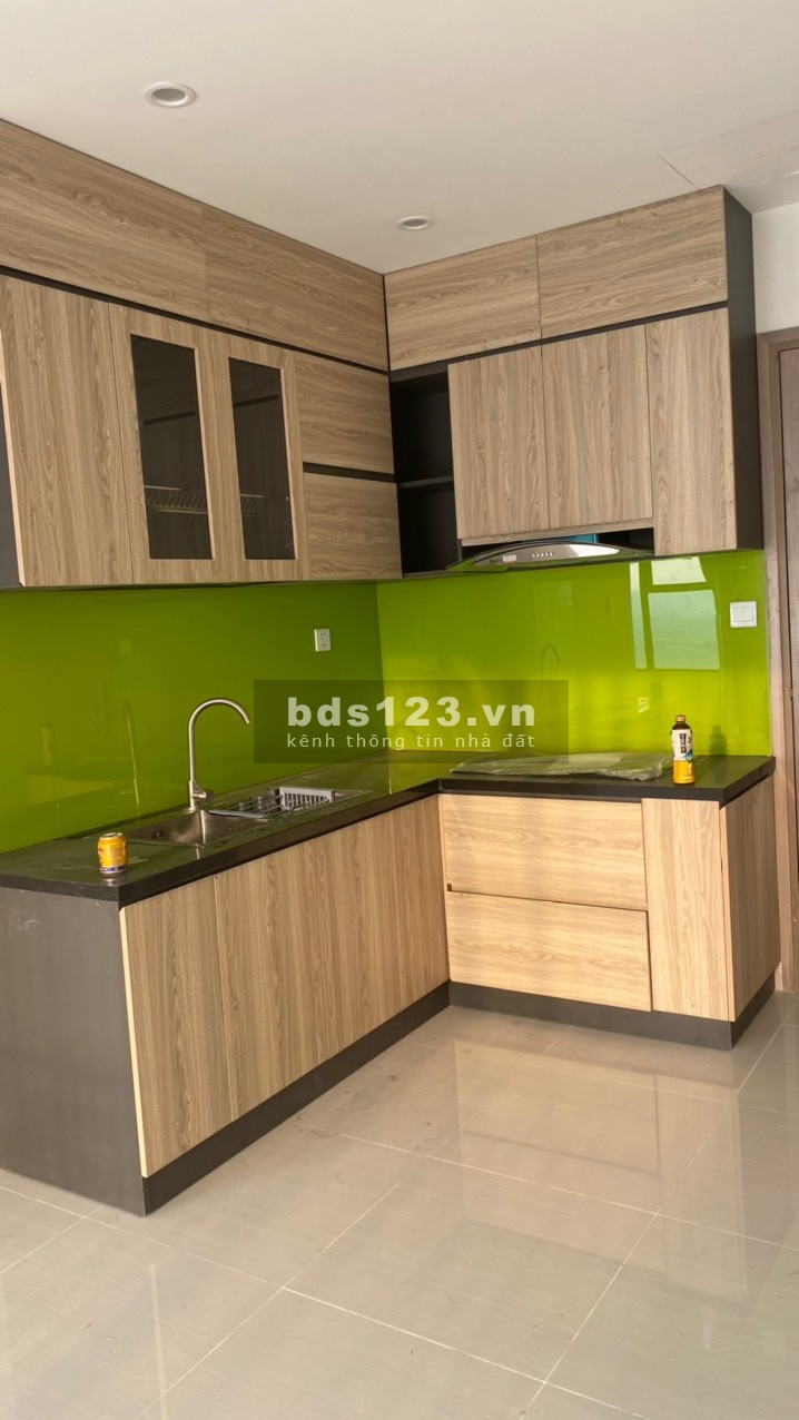 Cho thuê căn 2PN+ có bếp rèm giá 6,5 triệu/ tháng - Vinhomes Quận 9