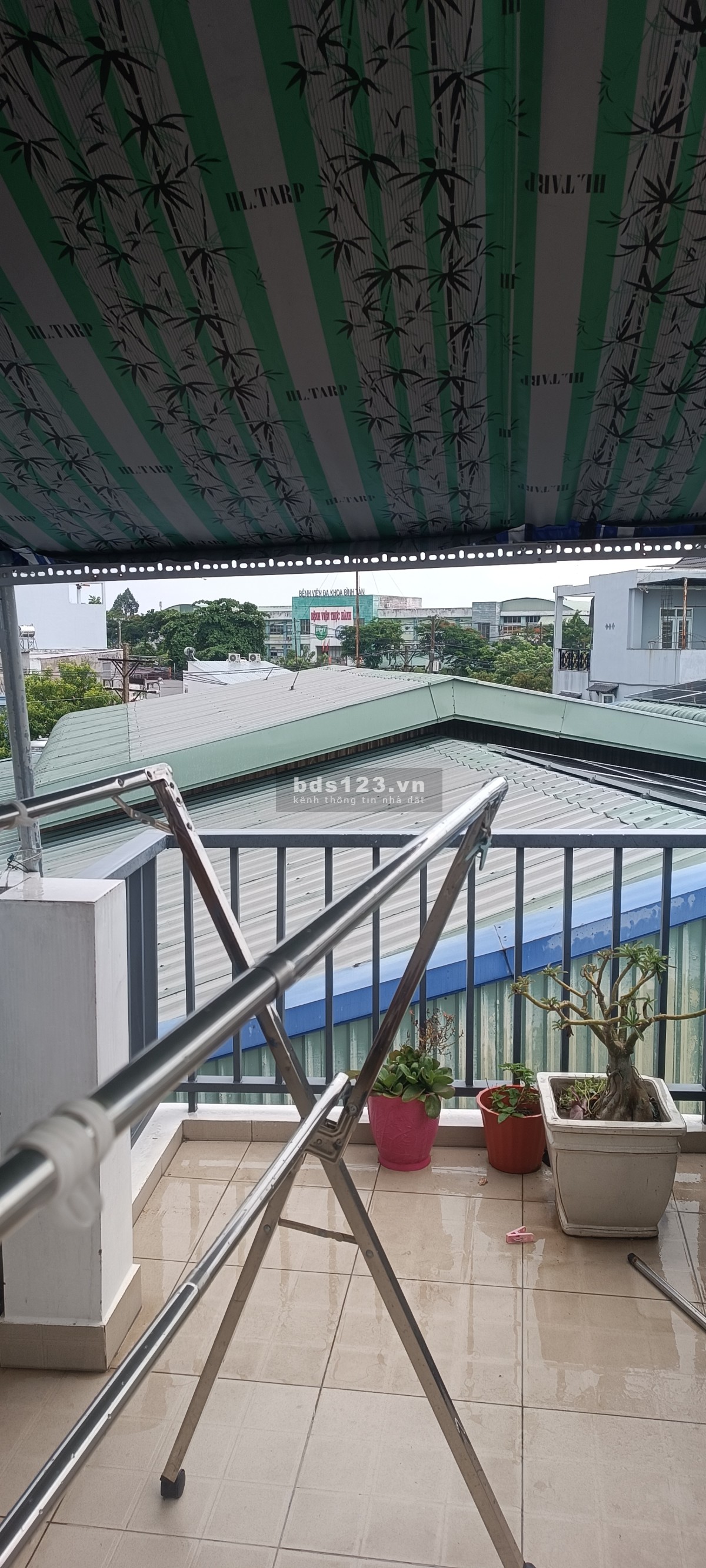 Cần bán nhà Hẻm Đối diện coop Bình Tân 2