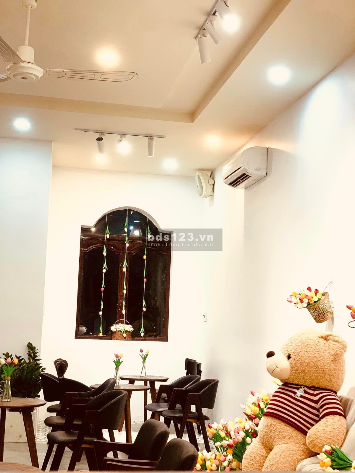 Cần sang mặt bằng - trang thiết bị quán cà phê