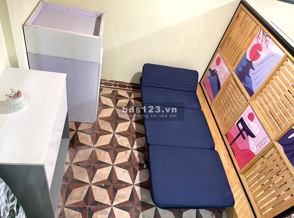 Cho thuê căn hộ không chung chủ, Lý Thường Kiệt, quận Hoàn Kiếm, 60m2, 10 triệu/ tháng.