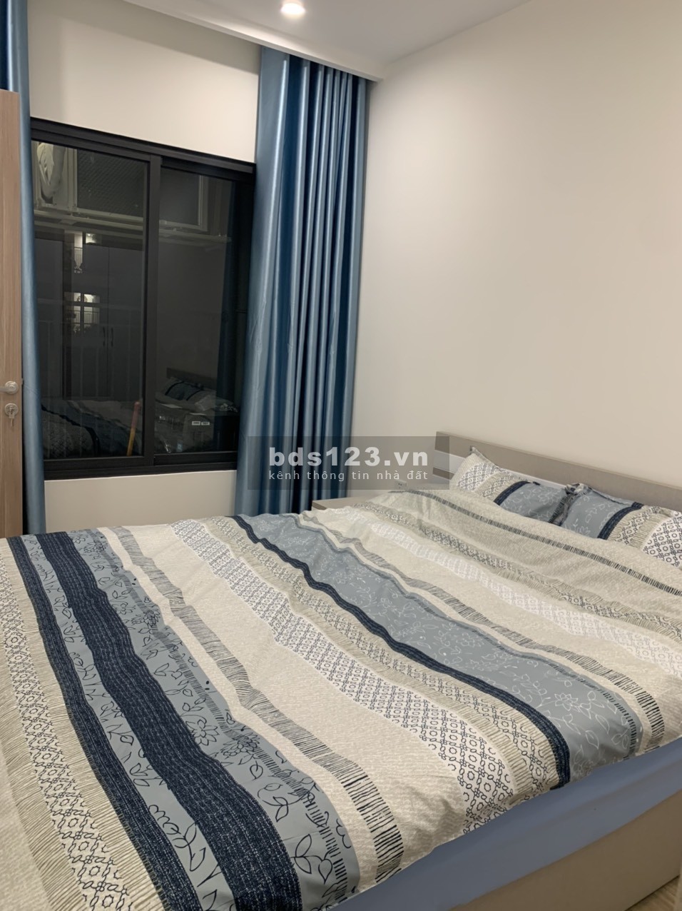 Cho thuê căn hộ 2n2wc tại s402 vinsmart chỉ 10tr