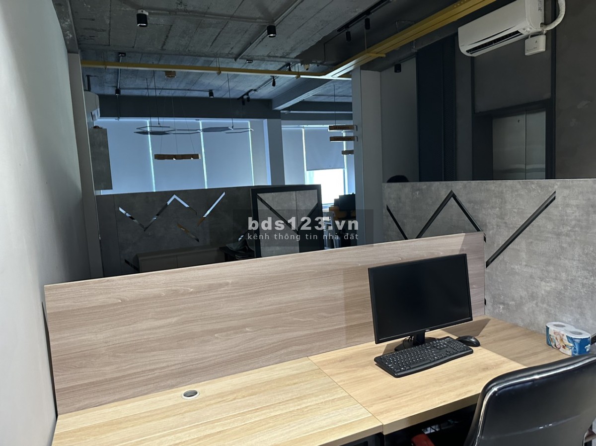 Cho thuê văn phòng 110m2 đường Nguyễn Văn Thủ Quận 1,full nội thất, giá cực ưu đãi! LH: 0898940477