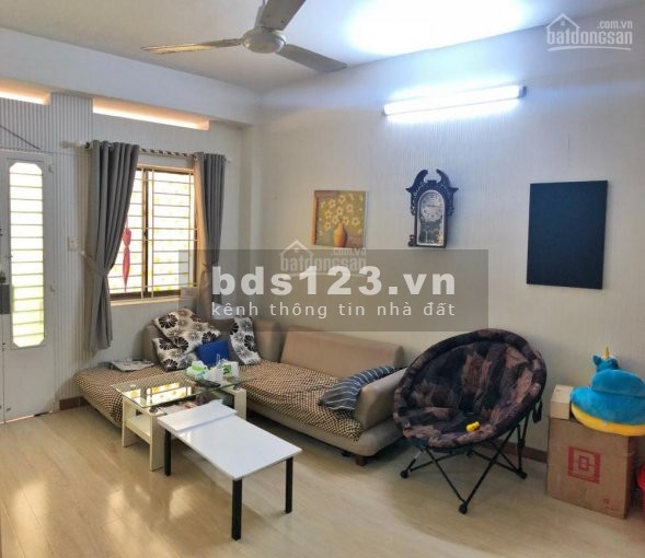 Bán CC Khánh Hội 1, diện tích 76m2, 2PN, 1WC, giá 2,7 tỷ