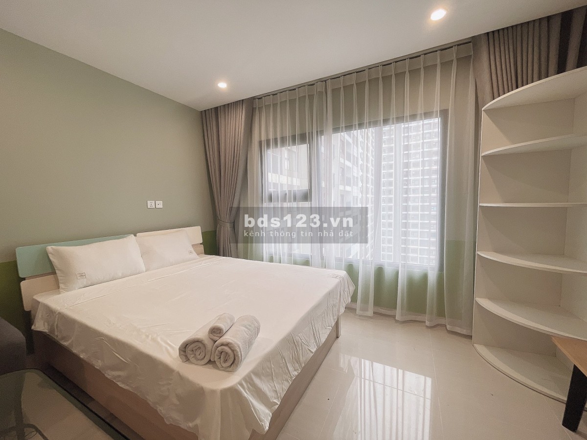 Rẻ nhất dự án căn hộ 3PN2VS 80m2 giá 2200TR KDT Vinhomes OCean Park