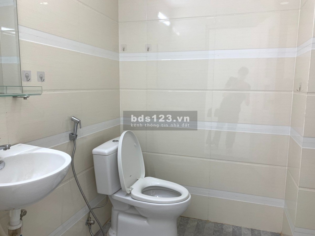 Thuê văn phòng thì không lòng vòng quẹo ngay vào The Sun Avenue có ngay 1 căn full nội thất