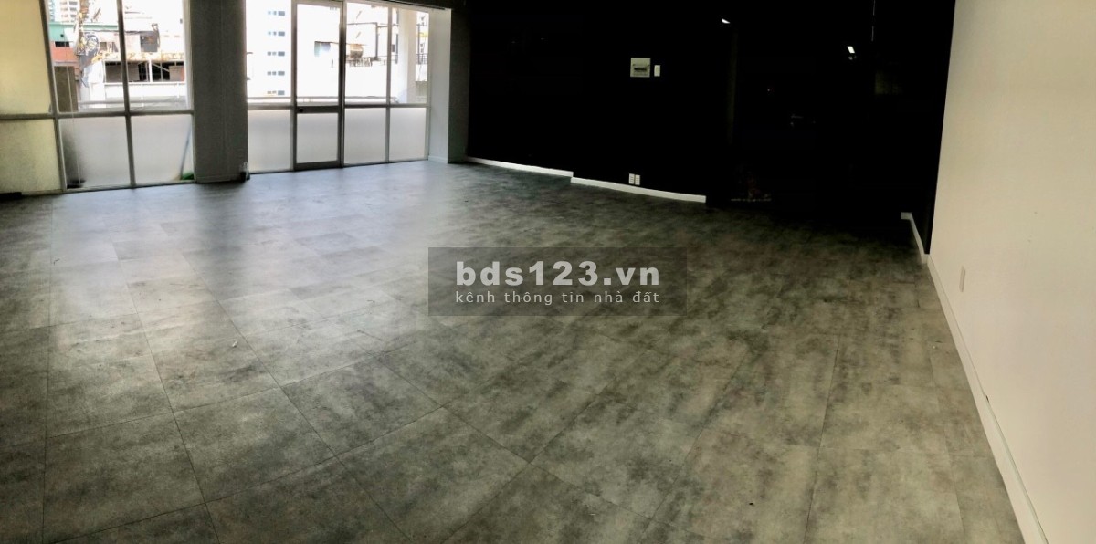 Cho thuê văn phòng tòa nhà Trần Phú đường Hai Bà Trưng, Bến Nghé, Quận 1, DT 18 - 400m2