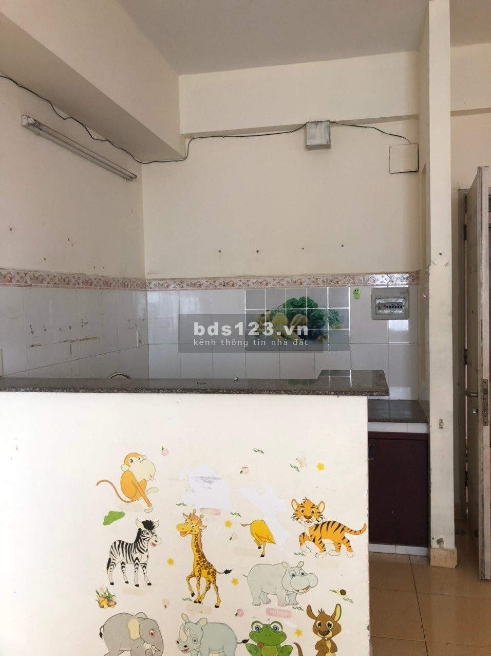 Cho thuê căn hộ chung cư Lê Thành Q. Bình Tân dt 60m, 2 phòng ngủ, 4.5 tr/th
