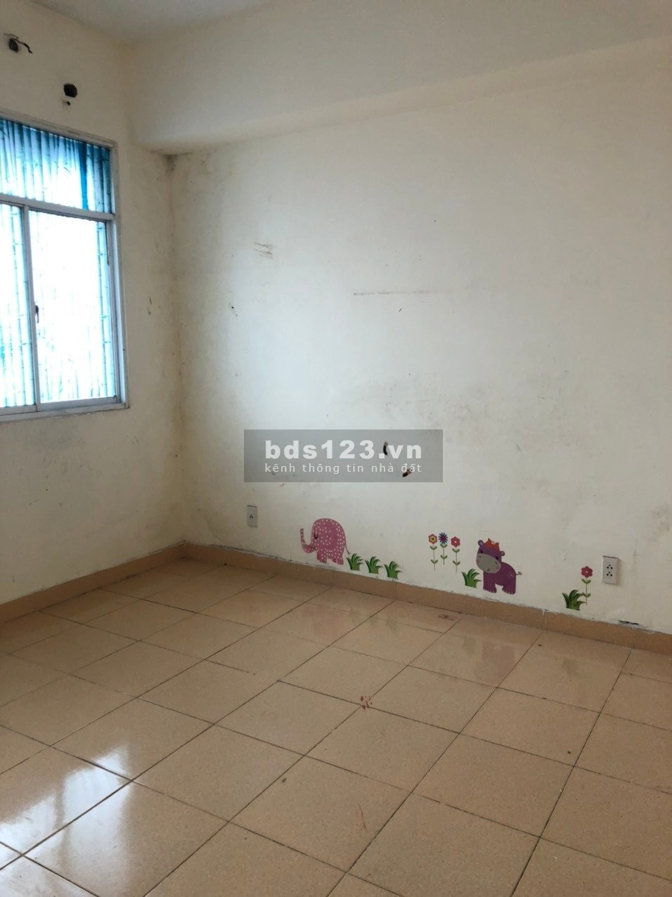Cho thuê căn hộ chung cư Lê Thành Q. Bình Tân dt 60m, 2 phòng ngủ, 4.5 tr/th