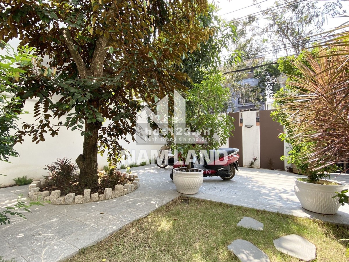 Villa đường Nguyễn Văn Hưởng Thảo Điền cho thuê giá chỉ 70 triệu 1thang