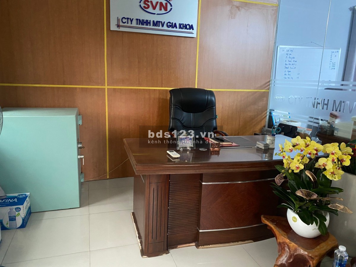 Chính chủ cho thuê căn nhà 2 MT ngay khu biệt thự Thạnh xuân Q12