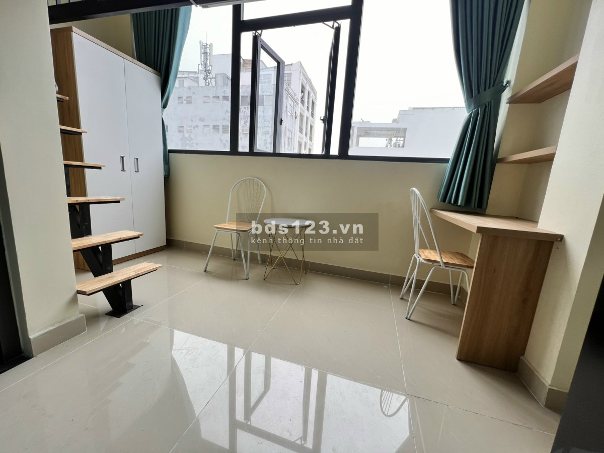 Cho thuê căn hộ dịch vụ có gác lửng Lý Thục Man, nội thất cơ bản