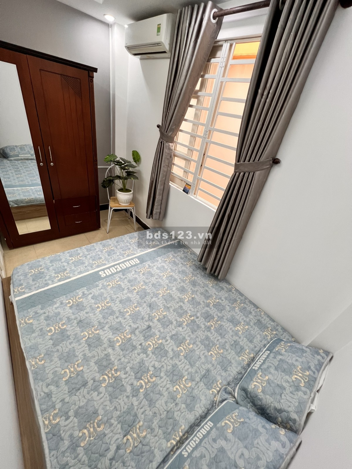 Cho thuê căn hộ dịch vụ cao cấp đường số 25, Tân Quy, quận 7