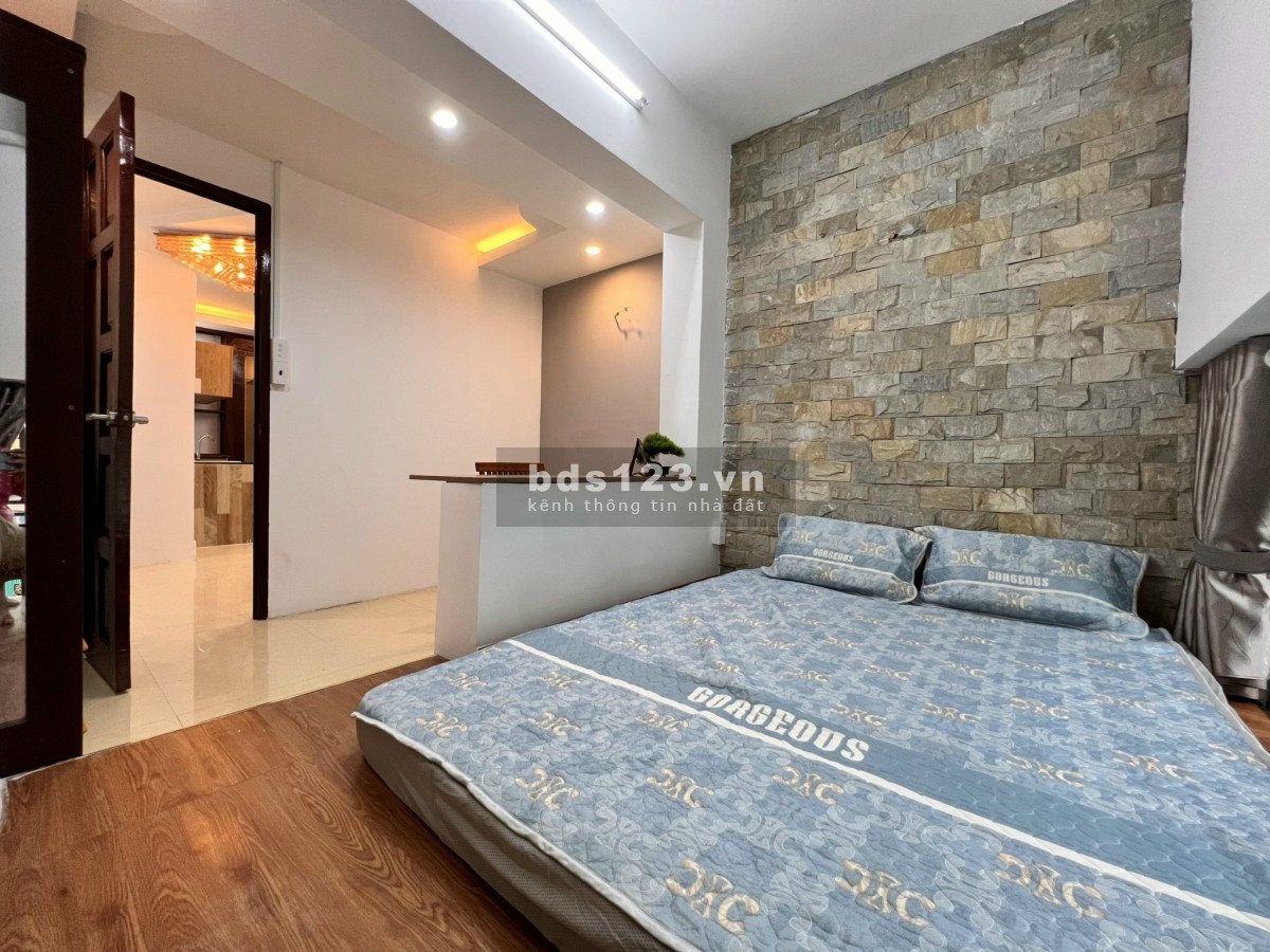 Phòng căn hộ dịch vụ nội thất cao cấp đường số 25, Tân Quy, quận 7