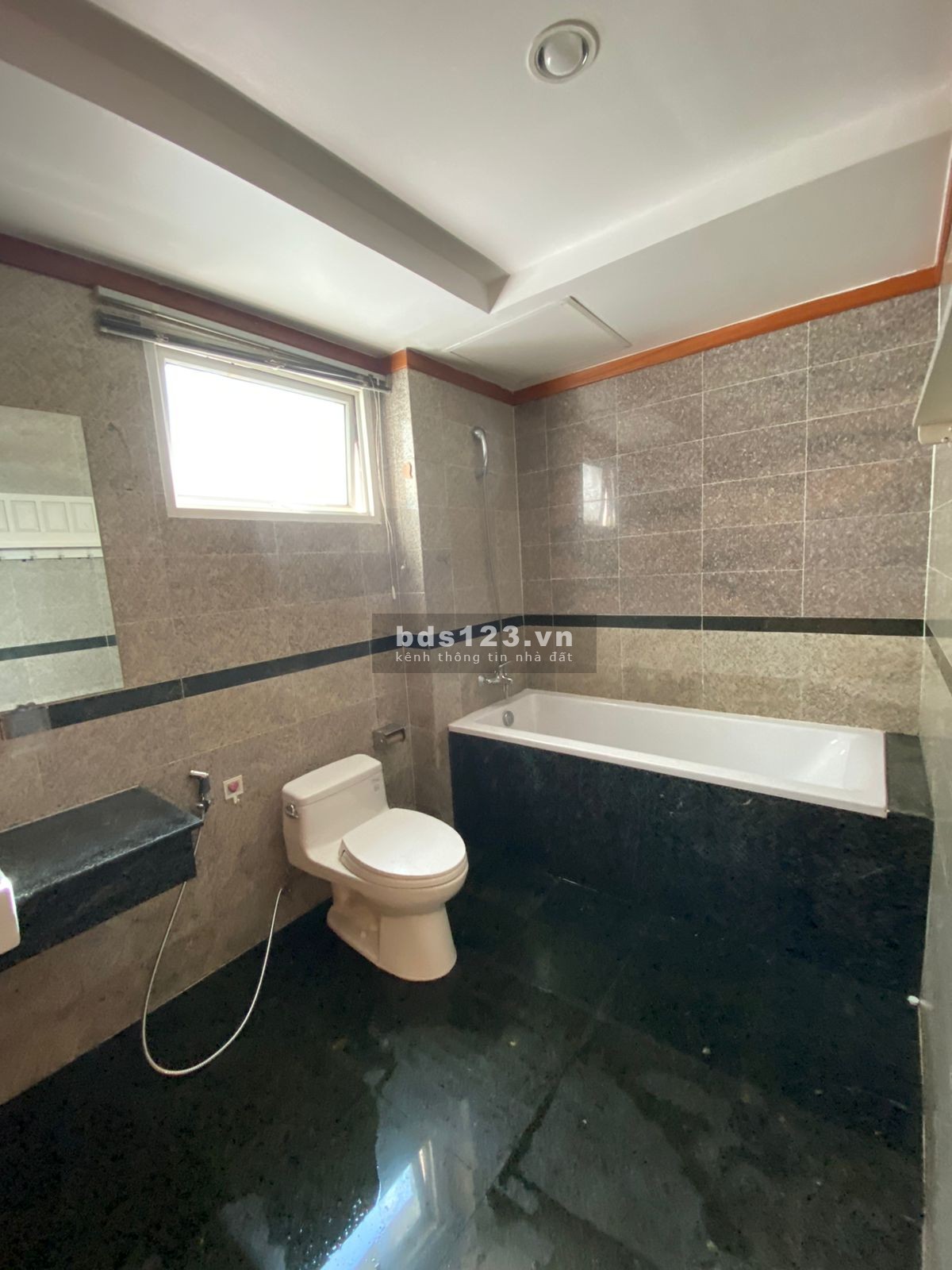 Chính chủ Bán/cho thuê căn hộ Phú Hoàng Anh 128m 3 phòng ngủ, cho thuê 18-25tr/tháng
