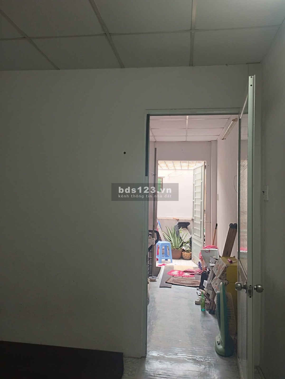 Bán nhà cách mặt tiền Trần Hưng Đạo 50M - Hẻm 930 - Vị trí trung tâm Q5 - 3.1x9m - 2 tầng