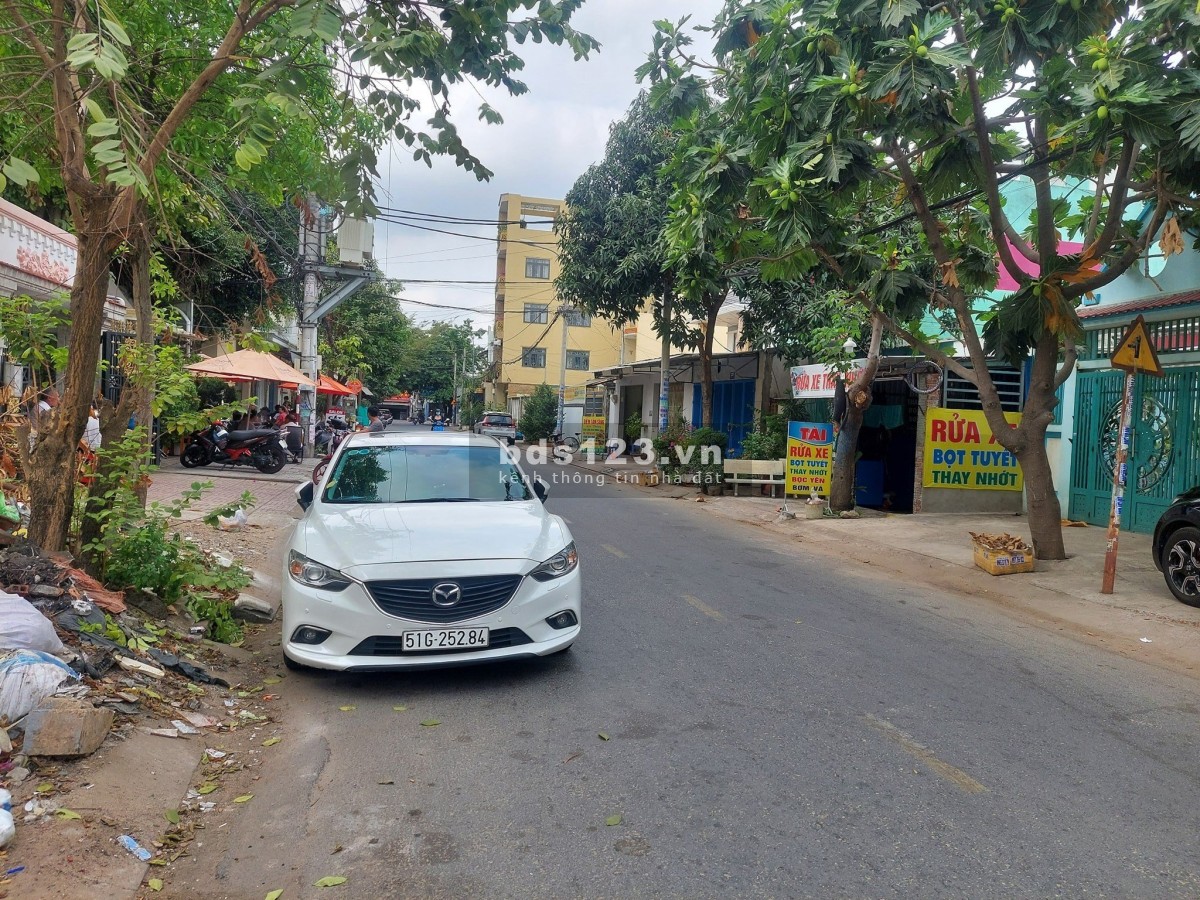 Chính chủ cho thuê kho, xưởng 270m², quận 12, dài hạn.