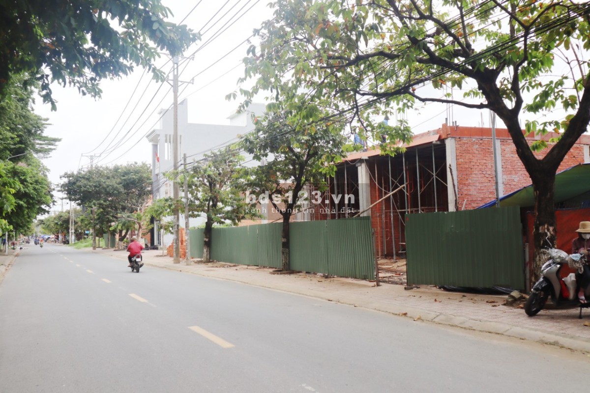 Bán đất thổ cư 100%, hạ tầng đồng bộ điện âm nước máy đầy đủ, sát chợ kinh doanh được ngay