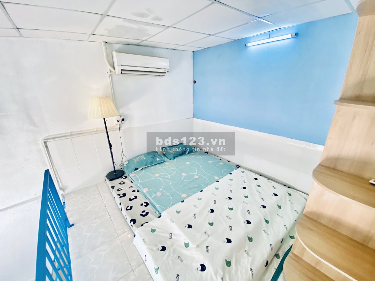 Căn hộ Duplex, trần cao ko lo đụng đầu, nội thất đầy đủ, đầy đủ tiện nghi
