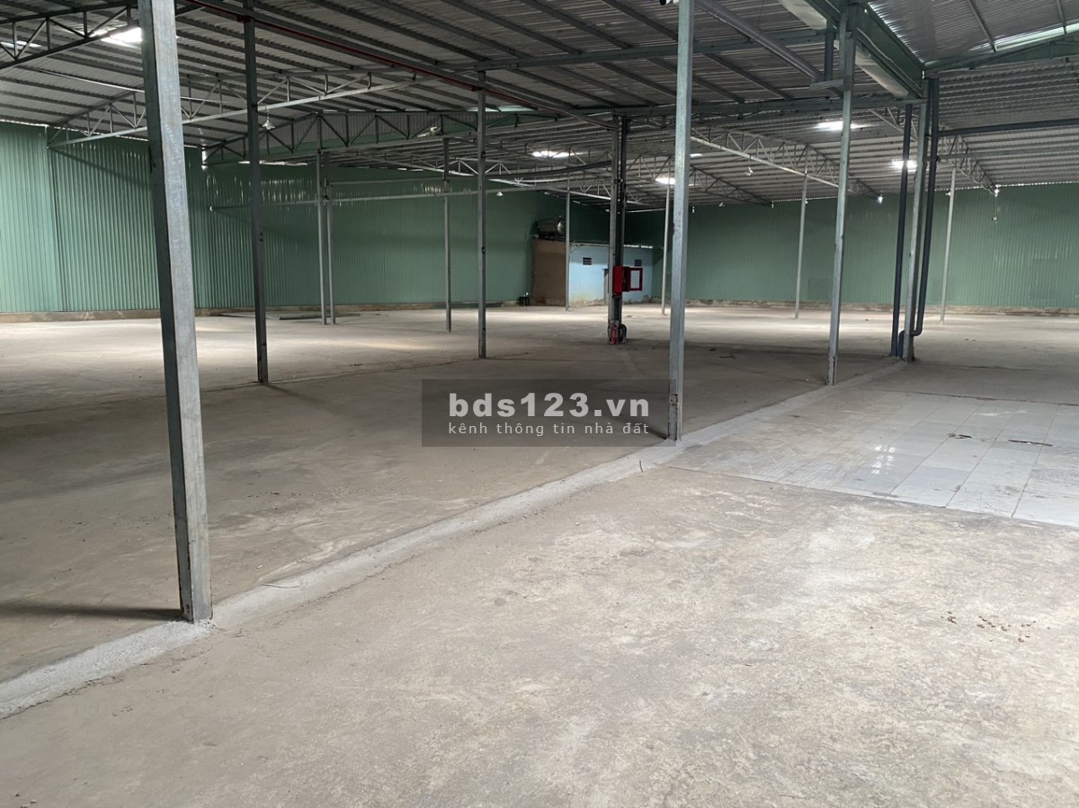 Chính chủ cho thuê kho bãi tại trung tâm quận 12