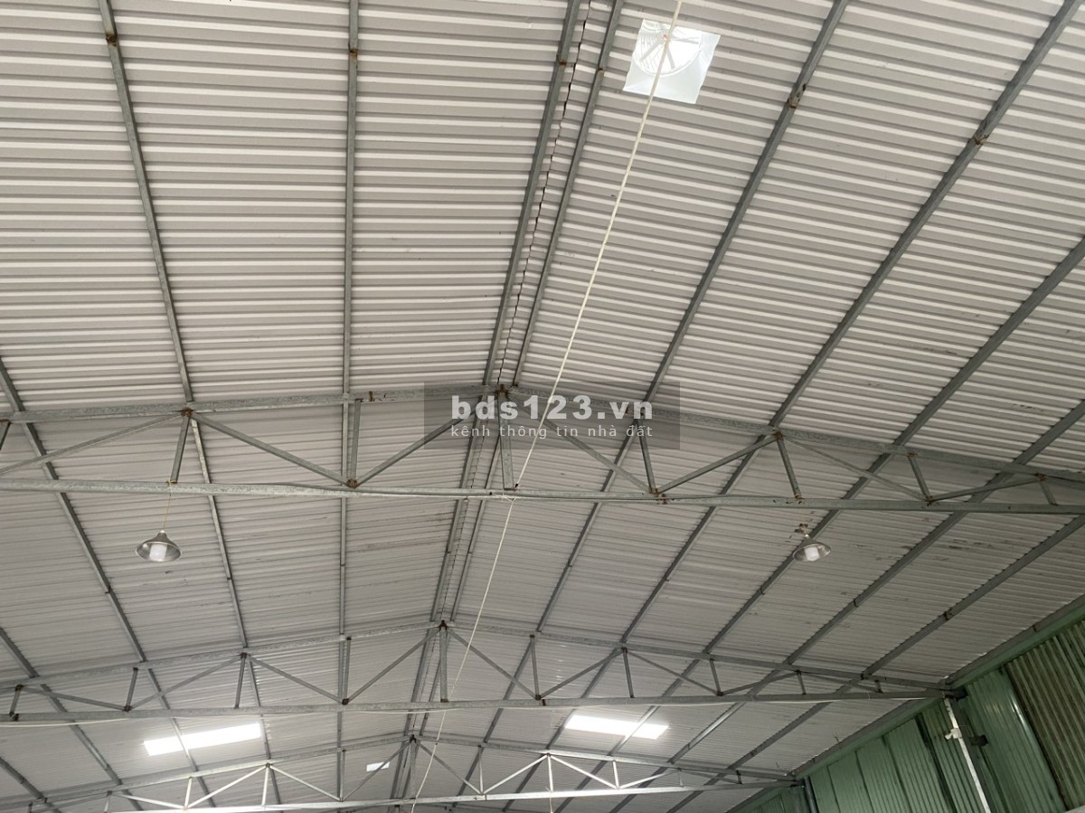 Chính chủ cho thuê kho bãi tại trung tâm quận 12