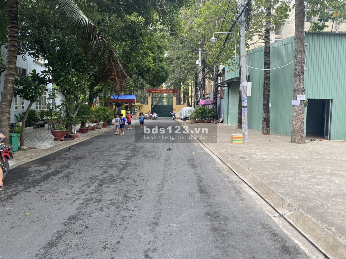 Chính chủ cho thuê kho bãi tại trung tâm quận 12
