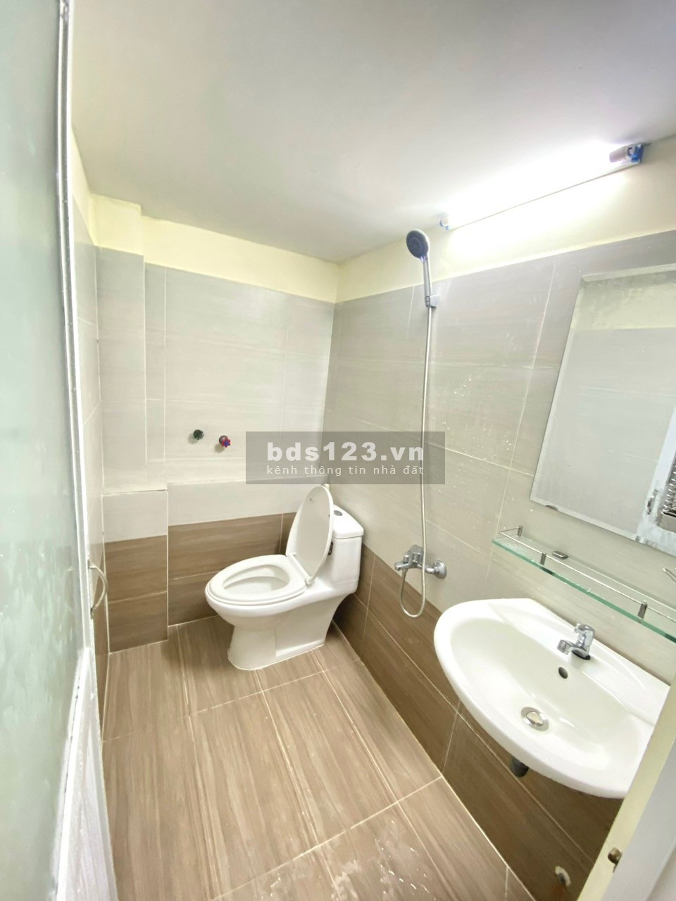 CHƠI LỚN SẬP SÀN MÙA HÈ Khách Dọn Vào Ở Giảm 500k tiền nhà tháng đầu