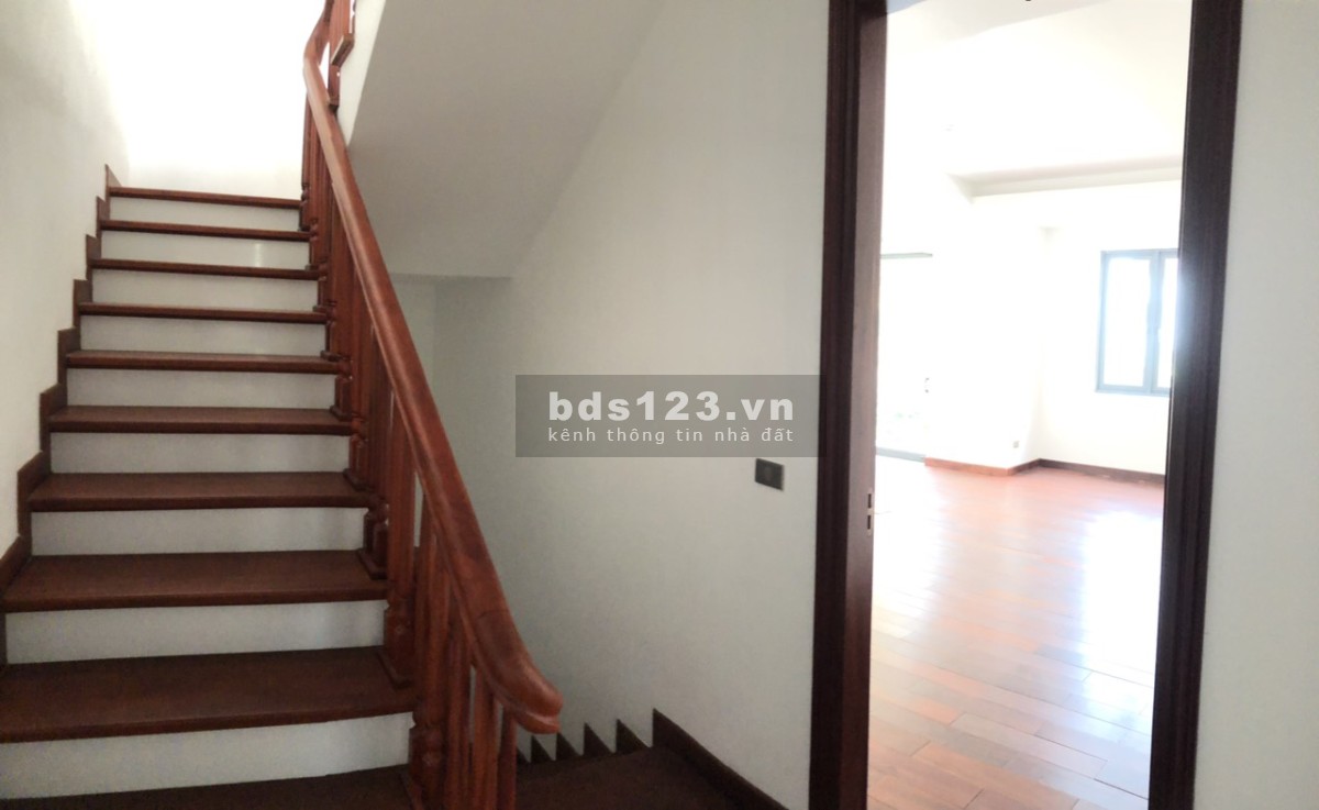 Cực hiếm nhà ngõ 260 Cầu Giấy diện tích 39M2, MT 4.1 giá nhỉnh 5 tỷ