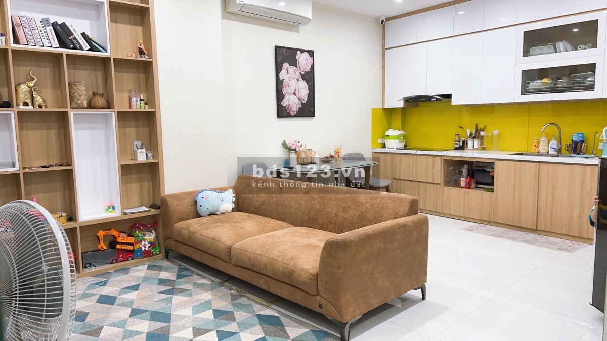 Bán nhà Quang Trung, Hà Đông - 38m2x5tầng - full đồ - nhỉnh 3 tỷ