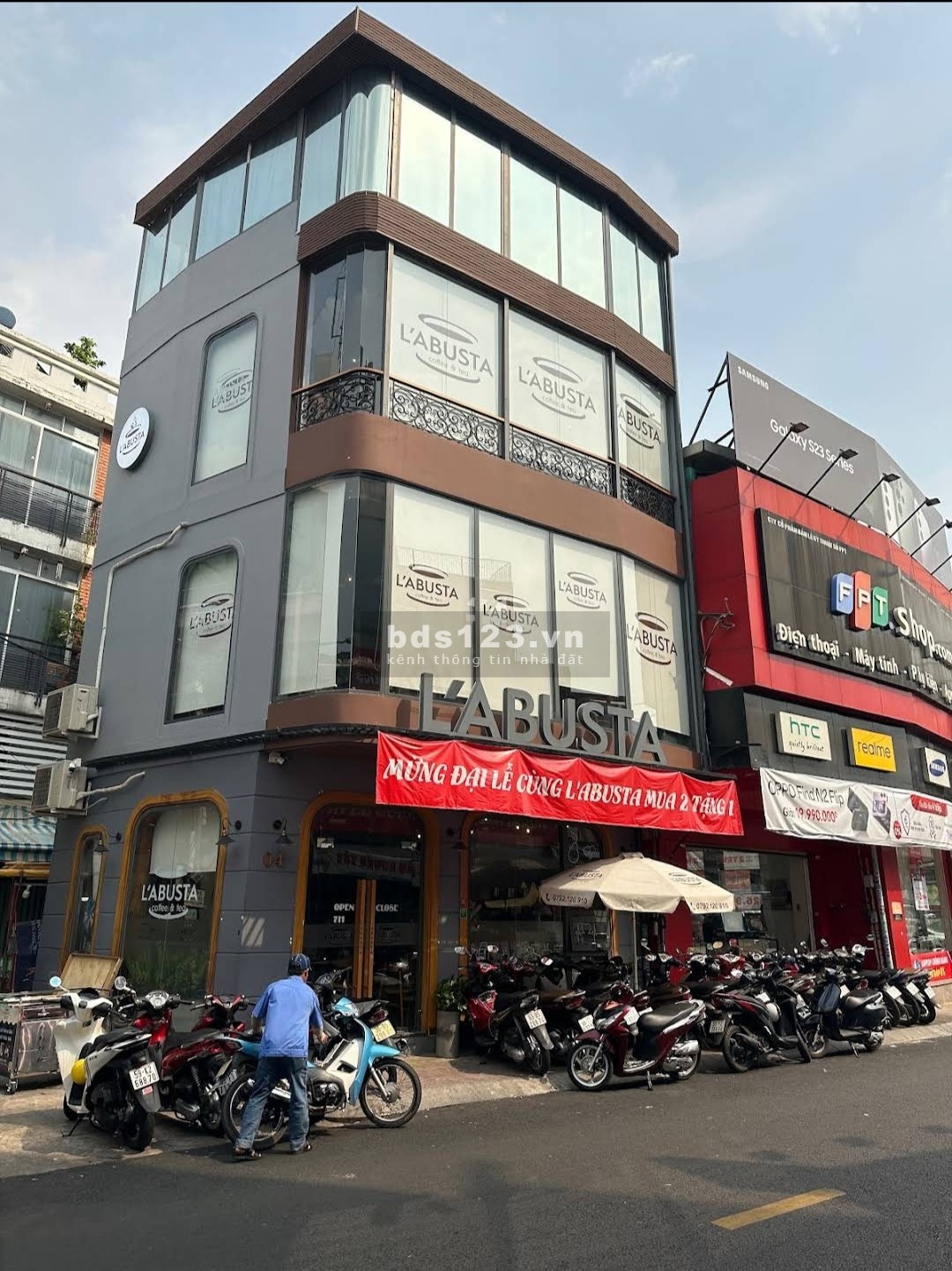 Cho thuê mặt tiền ngay CMT8 Q3 ngang 7m 3T chỉ 45 triệu *Cam kết thông tin thật*