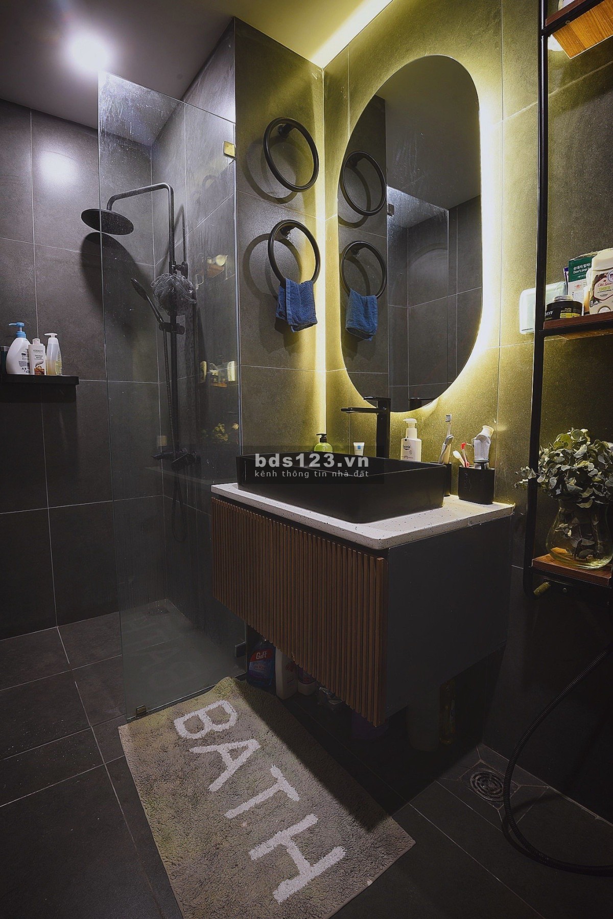 Bán căn hộ siêu xinh 10 điểm 0 nhưng, cần bán tại The Sun Avenue đây cô bác ơi