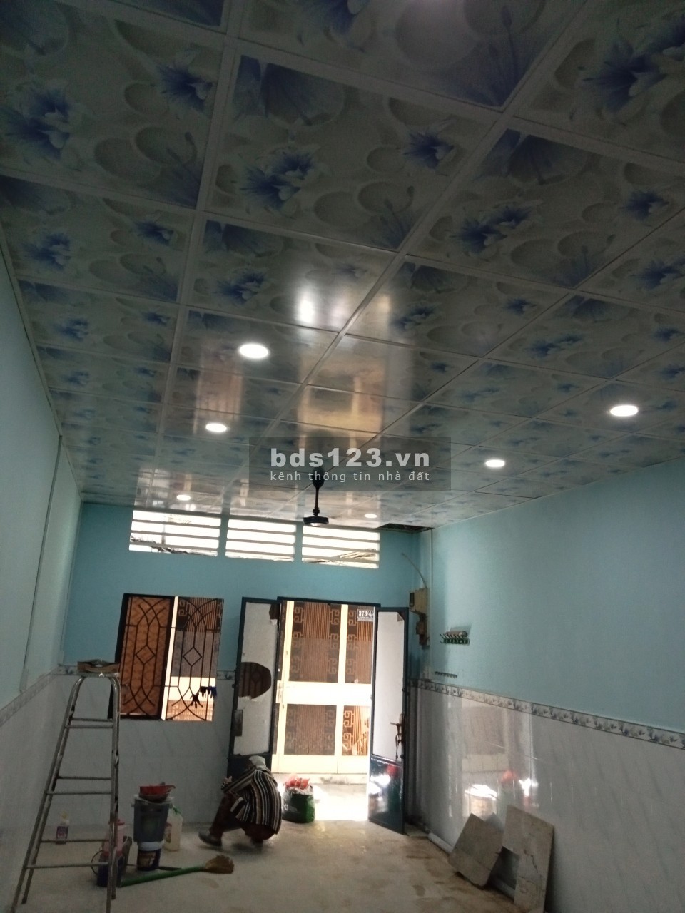 Cho thuê nhà nguyên căn (3,7m x 8,2m) 1 trệt, 1 lầu, 2WC, 2 P. ngủ